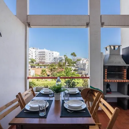 Apartamento T2 Duplex Com Piscina * Albufeira