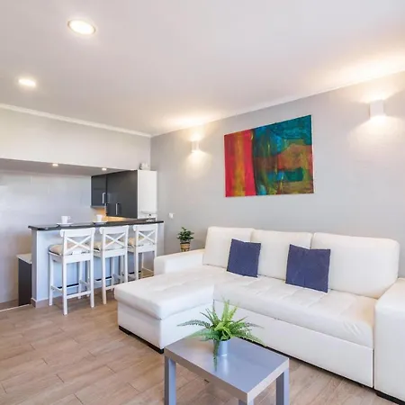 Apartment Apartamento T2 Duplex Com Piscina