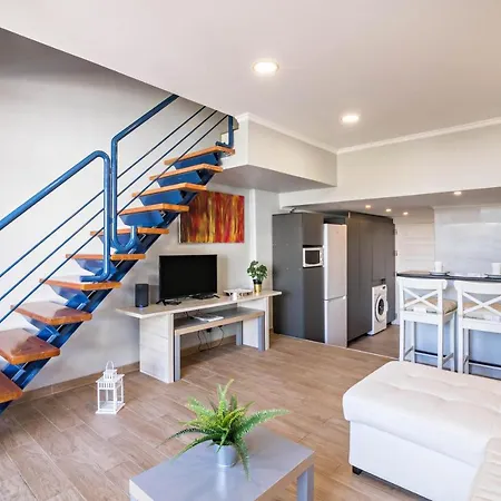 Apartamento T2 Duplex Com Piscina Albufeira
