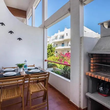 Apartamento T2 Duplex Com Piscina Apartment *