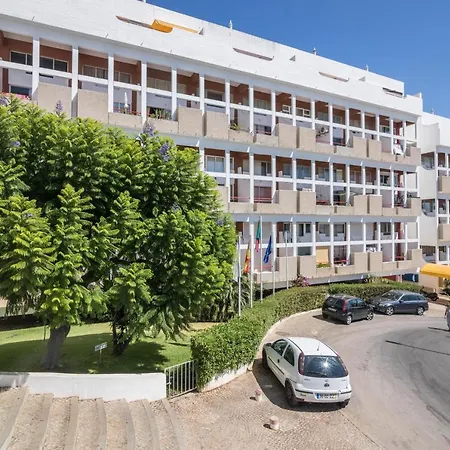 Apartment Apartamento T2 Duplex Com Piscina